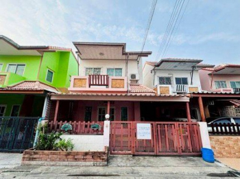 ขายบ้านเดี่ยว หมู่บ้านเจดับบลิวคาซ่า 4 ห้องนอน พื้นที่กว้าง ของแถมครบ ราคาดี